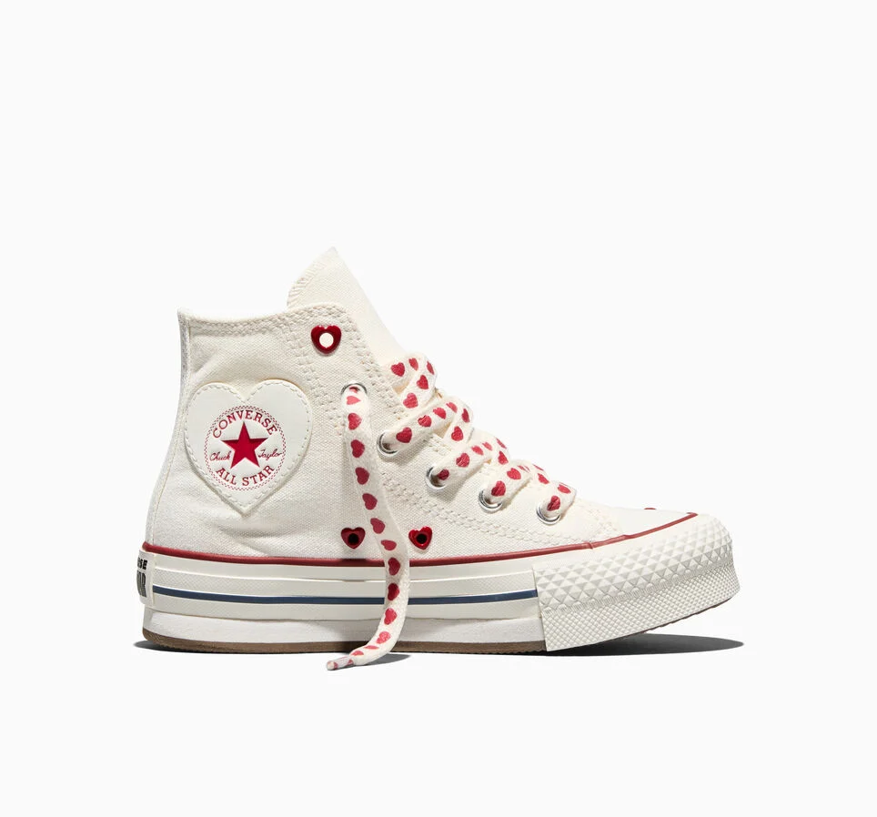 Converse - Chuck Taylor All Star Lift Platform Hearts