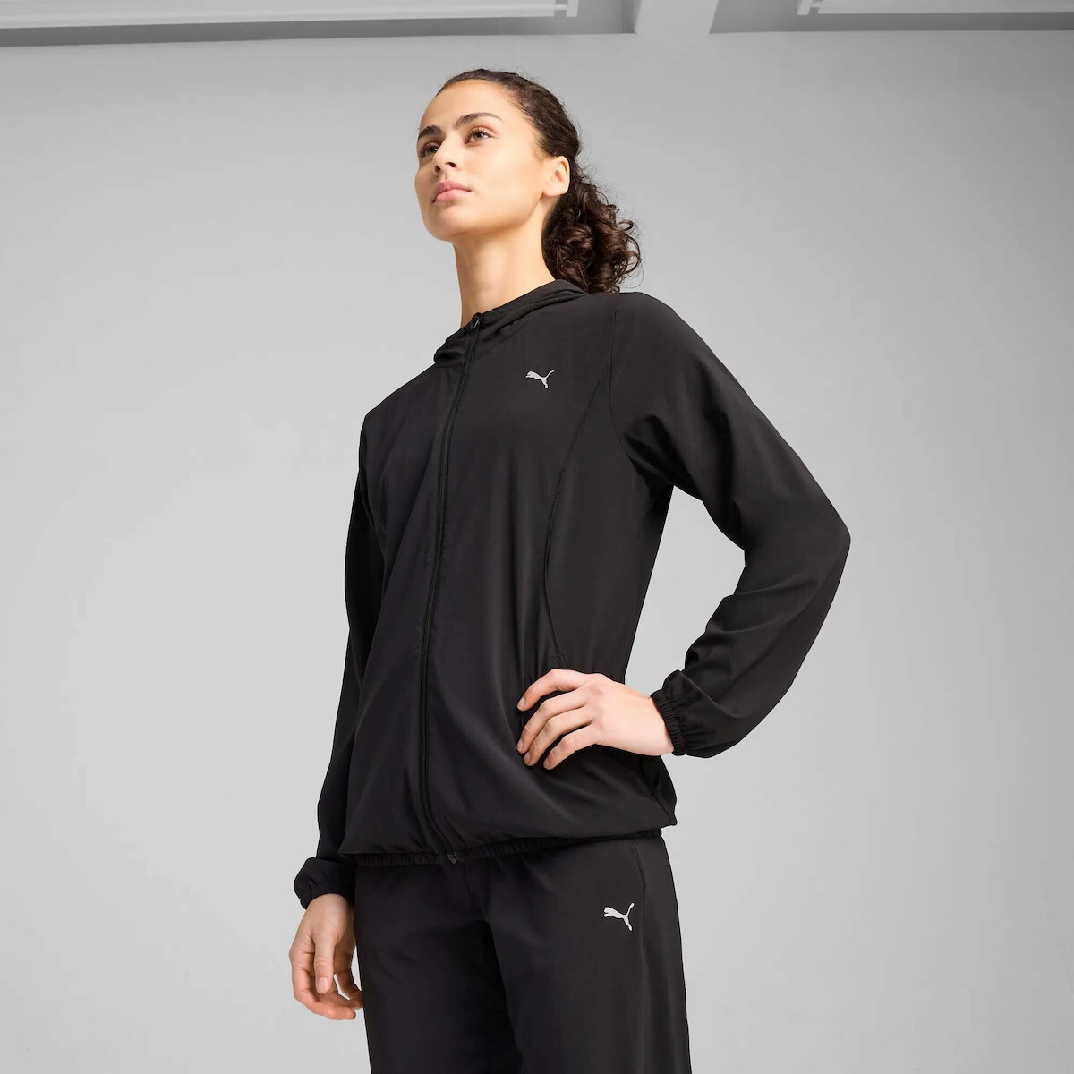 PUMA - Run Velocity Woven Jacket W - Image 2