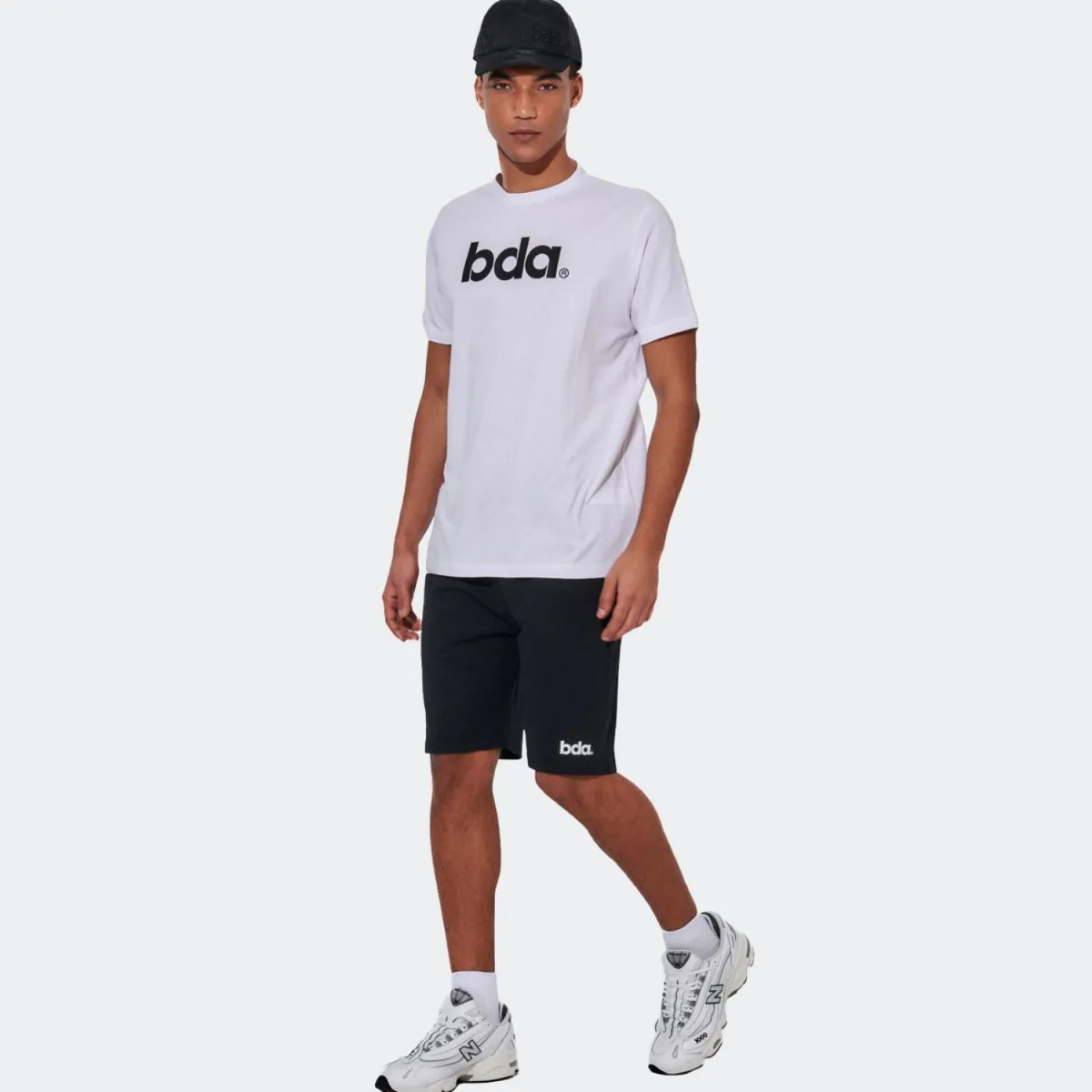 Body Action - Men's Essentials Jersey Shorts - Image 5