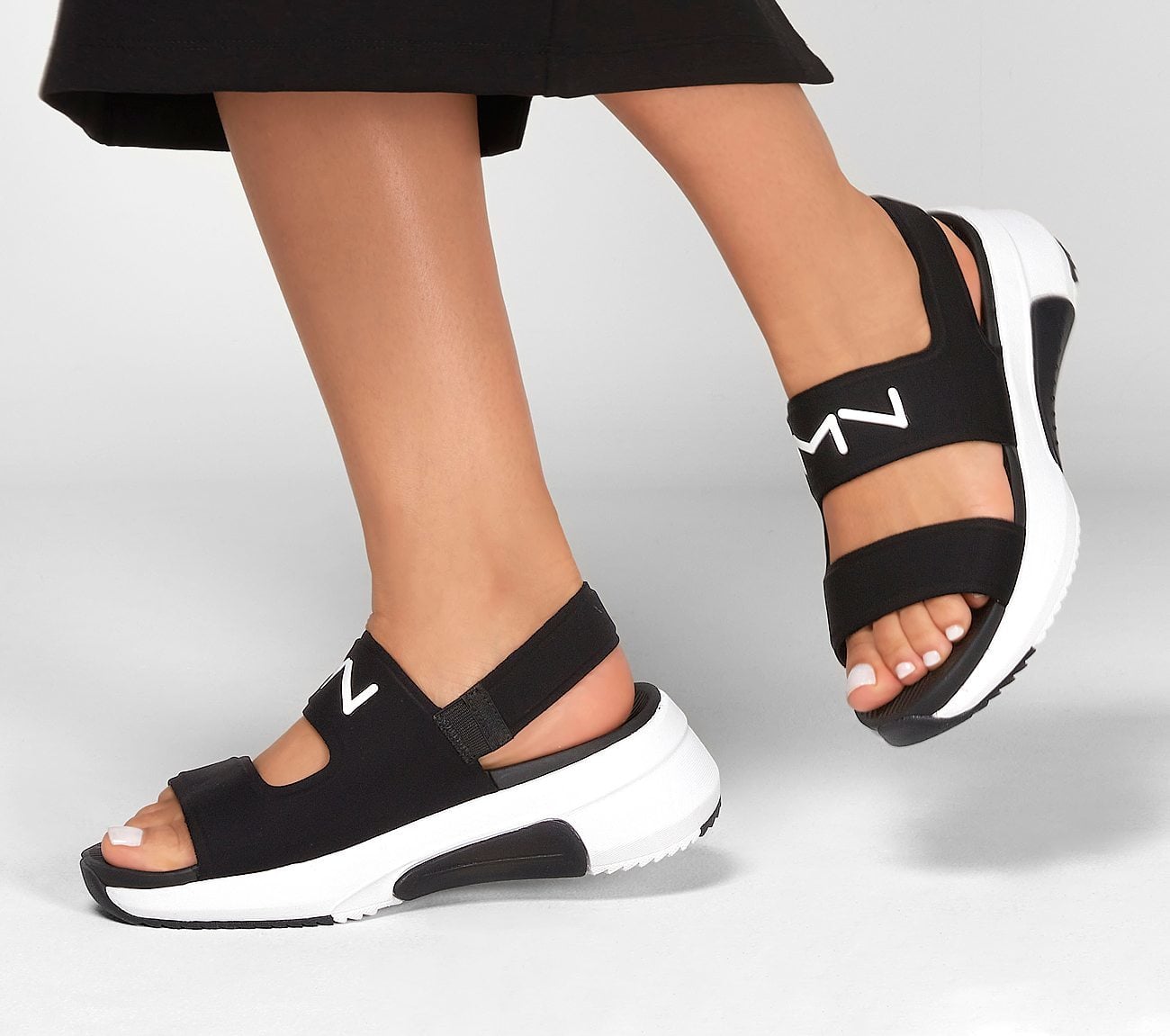 Skechers Σανδάλια Πέδιλα Γυναικεία - Modern Jogger 2.0 - Delray 133007-BLK Black - Image 2