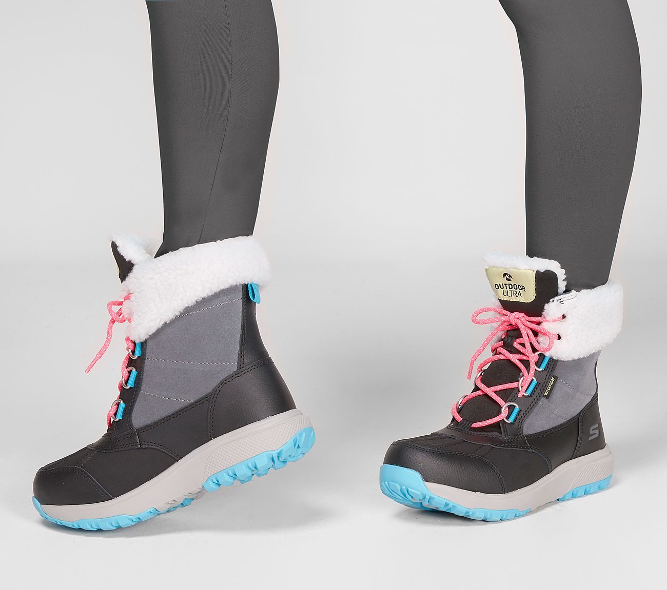 Skechers Μποτάκι Γυναικείο On the GO Outdoors Ultra - Snow Capped 15570-BKMT Black - Image 2