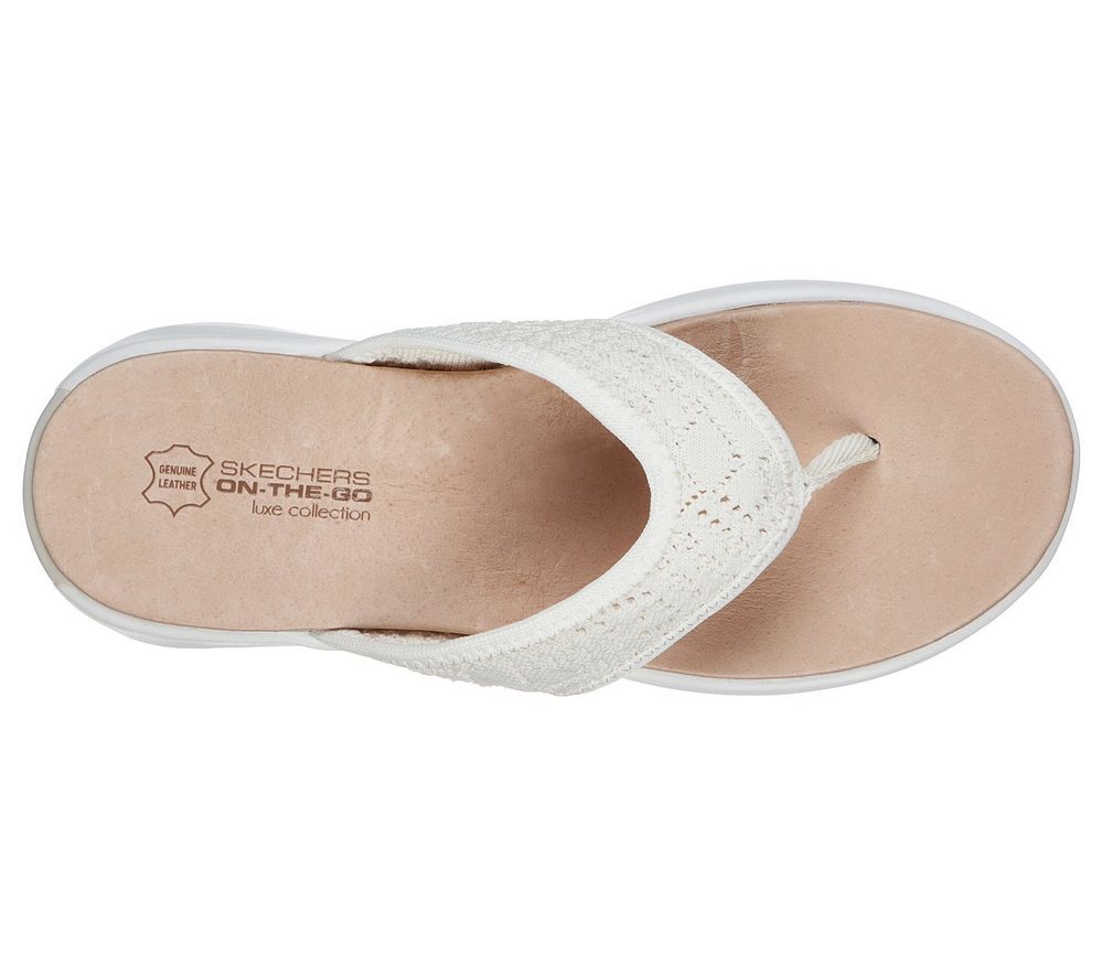 Skechers Σαγιονάρα Γυναικεία On the GO Luxe - Queen Bee - DAZZLING 16279 NAT Natural - Image 2
