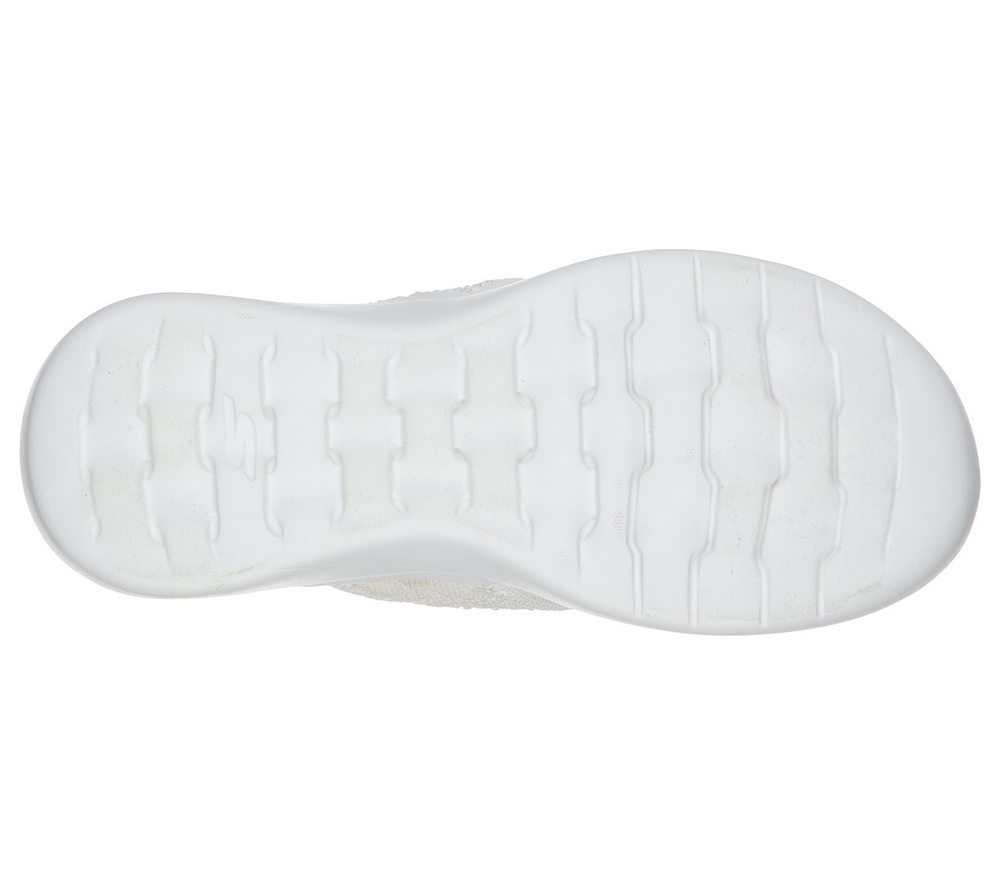 Skechers Σαγιονάρα Γυναικεία On the GO Luxe - Queen Bee - DAZZLING 16279 NAT Natural - Image 4