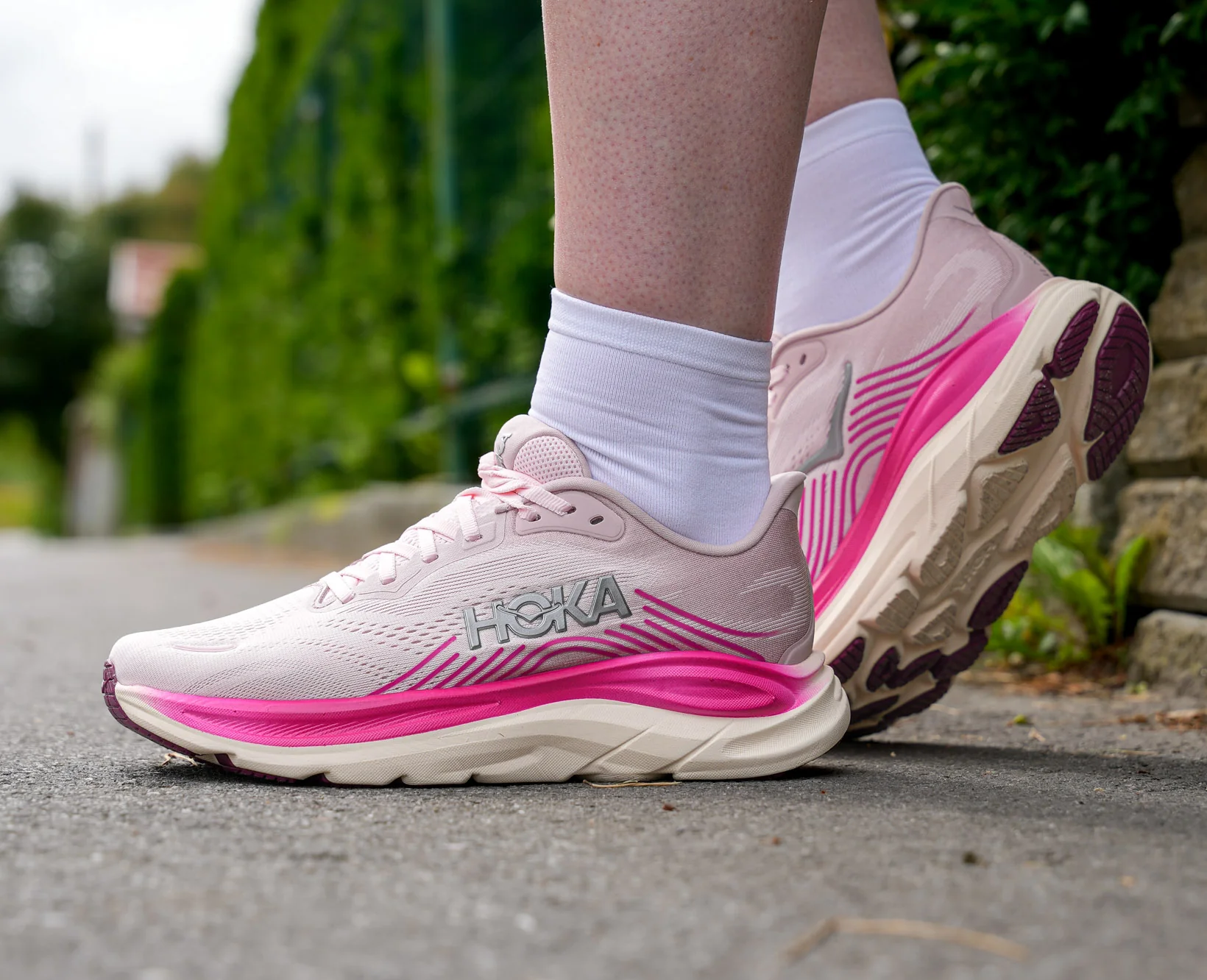 Hoka - Clifton 11