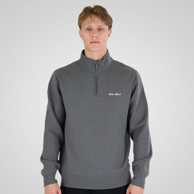 Rebase - Half-Zip with Stand-up Collar and Embroidery